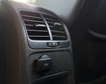 Белый Фольксваген Джетта, объемом двигателя 1.97 л и пробегом 178 тыс. км за 12000 $, фото 18 на Automoto.ua