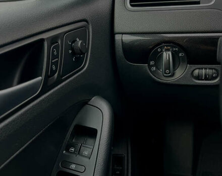 Білий Фольксваген Джетта, об'ємом двигуна 1.97 л та пробігом 195 тис. км за 11300 $, фото 8 на Automoto.ua