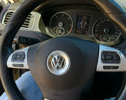 Белый Фольксваген Джетта, объемом двигателя 1.6 л и пробегом 170 тыс. км за 11200 $, фото 10 на Automoto.ua