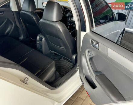 Білий Фольксваген Джетта, об'ємом двигуна 1.8 л та пробігом 141 тис. км за 10400 $, фото 14 на Automoto.ua