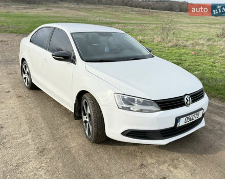 Белый Фольксваген Джетта, объемом двигателя 2 л и пробегом 195 тыс. км за 9000 $, фото 3 на Automoto.ua