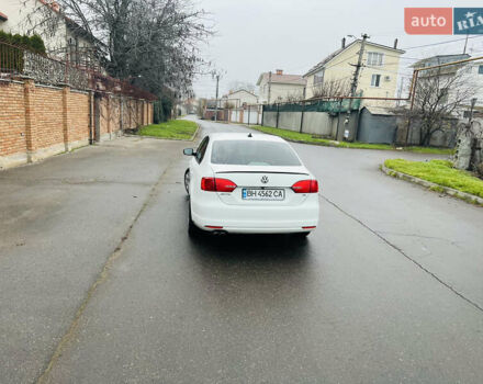 Белый Фольксваген Джетта, объемом двигателя 1.8 л и пробегом 150 тыс. км за 7999 $, фото 9 на Automoto.ua