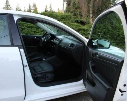 Белый Фольксваген Джетта, объемом двигателя 1.8 л и пробегом 86 тыс. км за 6800 $, фото 10 на Automoto.ua