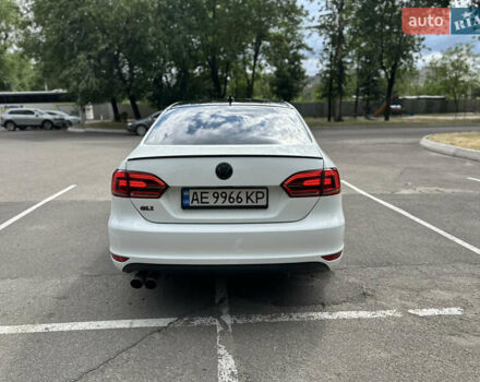 Белый Фольксваген Джетта, объемом двигателя 1.98 л и пробегом 129 тыс. км за 12000 $, фото 4 на Automoto.ua