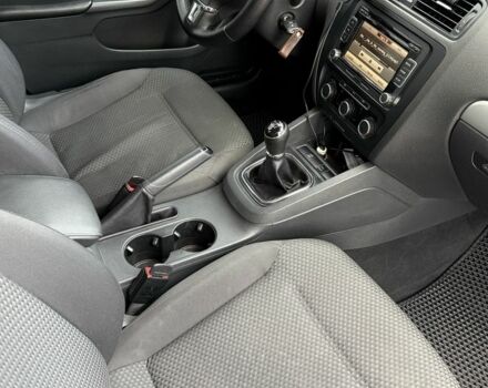 Білий Фольксваген Джетта, об'ємом двигуна 2 л та пробігом 195 тис. км за 8700 $, фото 19 на Automoto.ua