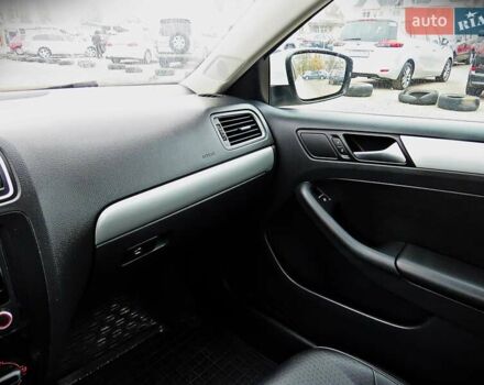 Белый Фольксваген Джетта, объемом двигателя 1.8 л и пробегом 183 тыс. км за 8900 $, фото 12 на Automoto.ua