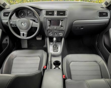 Белый Фольксваген Джетта, объемом двигателя 1.8 л и пробегом 80 тыс. км за 2900 $, фото 7 на Automoto.ua