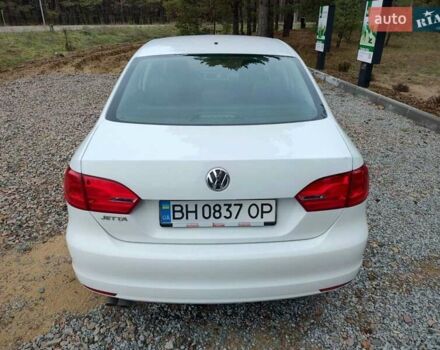 Белый Фольксваген Джетта, объемом двигателя 2 л и пробегом 141 тыс. км за 10500 $, фото 5 на Automoto.ua