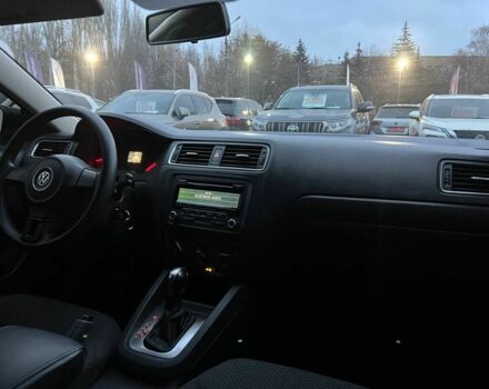Білий Фольксваген Джетта, об'ємом двигуна 2 л та пробігом 206 тис. км за 8999 $, фото 15 на Automoto.ua