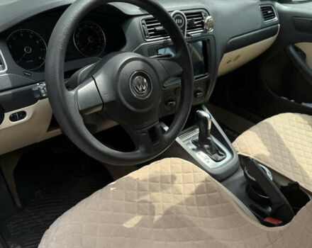 Білий Фольксваген Джетта, об'ємом двигуна 1.8 л та пробігом 157 тис. км за 10110 $, фото 12 на Automoto.ua