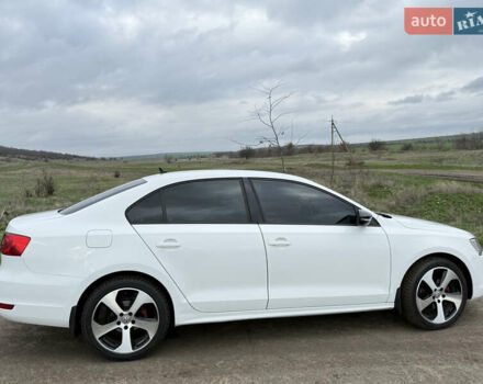 Белый Фольксваген Джетта, объемом двигателя 2 л и пробегом 195 тыс. км за 9000 $, фото 12 на Automoto.ua