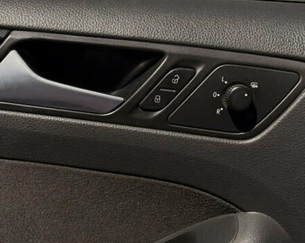 Белый Фольксваген Джетта, объемом двигателя 1.6 л и пробегом 170 тыс. км за 11200 $, фото 8 на Automoto.ua