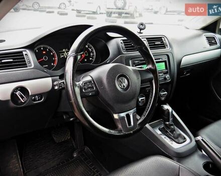 Белый Фольксваген Джетта, объемом двигателя 1.8 л и пробегом 183 тыс. км за 8900 $, фото 5 на Automoto.ua