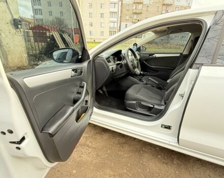 Білий Фольксваген Джетта, об'ємом двигуна 2 л та пробігом 195 тис. км за 8700 $, фото 15 на Automoto.ua