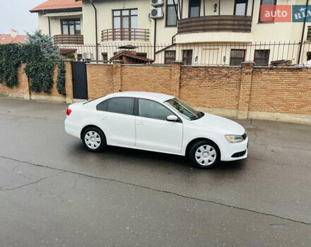 Белый Фольксваген Джетта, объемом двигателя 1.8 л и пробегом 150 тыс. км за 7999 $, фото 5 на Automoto.ua