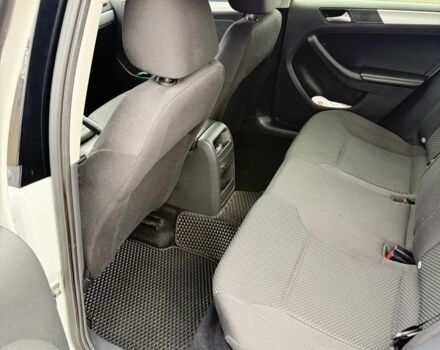 Білий Фольксваген Джетта, об'ємом двигуна 2 л та пробігом 195 тис. км за 8700 $, фото 12 на Automoto.ua