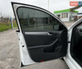 Белый Фольксваген Джетта, объемом двигателя 1.97 л и пробегом 270 тыс. км за 9500 $, фото 18 на Automoto.ua
