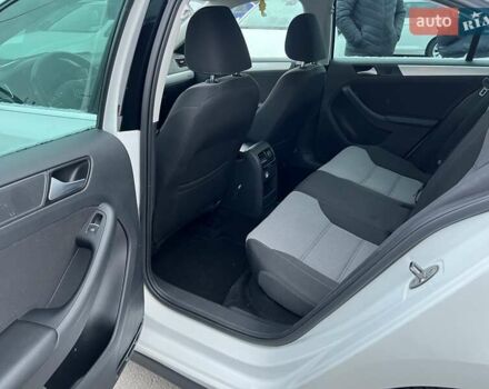 Белый Фольксваген Джетта, объемом двигателя 0 л и пробегом 272 тыс. км за 11150 $, фото 28 на Automoto.ua