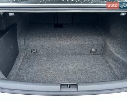 Белый Фольксваген Джетта, объемом двигателя 0 л и пробегом 272 тыс. км за 11150 $, фото 32 на Automoto.ua