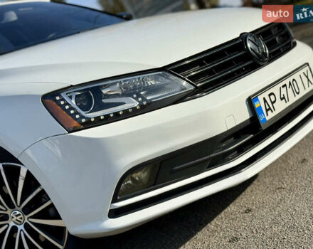 Білий Фольксваген Джетта, об'ємом двигуна 1.8 л та пробігом 203 тис. км за 9800 $, фото 3 на Automoto.ua