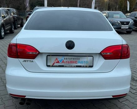 Білий Фольксваген Джетта, об'ємом двигуна 2 л та пробігом 206 тис. км за 8999 $, фото 5 на Automoto.ua