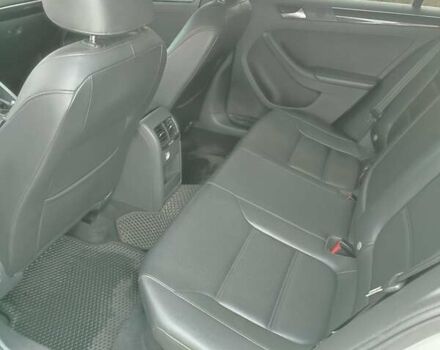 Белый Фольксваген Джетта, объемом двигателя 1.97 л и пробегом 240 тыс. км за 11500 $, фото 8 на Automoto.ua