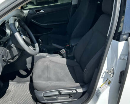 Белый Фольксваген Джетта, объемом двигателя 1.4 л и пробегом 255 тыс. км за 8000 $, фото 15 на Automoto.ua