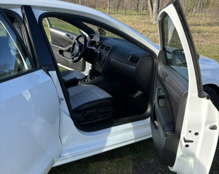 Белый Фольксваген Джетта, объемом двигателя 1.8 л и пробегом 177 тыс. км за 9200 $, фото 13 на Automoto.ua