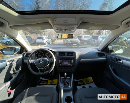 Белый Фольксваген Джетта, объемом двигателя 2 л и пробегом 136 тыс. км за 9900 $, фото 11 на Automoto.ua