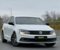 Фольксваген Джетта 2015 в Киеве на Automoto.ua Белый Фольксваген Джетта, объемом двигателя 1.8 л и пробегом 130 тыс. км за 9900 $, фото 2 на Automoto.ua