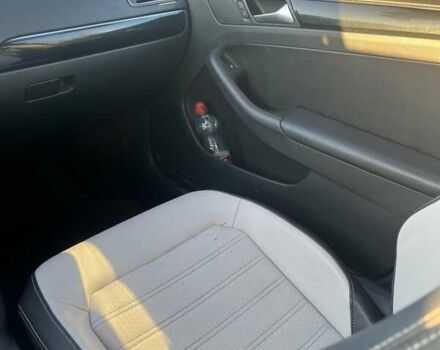 Белый Фольксваген Джетта, объемом двигателя 1.8 л и пробегом 163 тыс. км за 9800 $, фото 19 на Automoto.ua