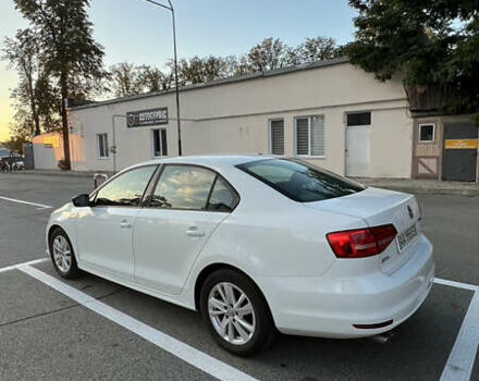 Білий Фольксваген Джетта, об'ємом двигуна 2 л та пробігом 117 тис. км за 10500 $, фото 3 на Automoto.ua