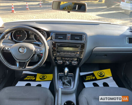 Белый Фольксваген Джетта, объемом двигателя 2 л и пробегом 178 тыс. км за 11100 $, фото 10 на Automoto.ua