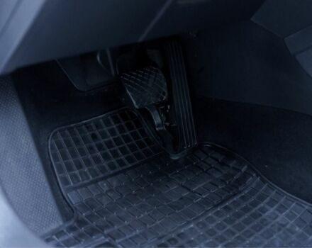 Белый Фольксваген Джетта, объемом двигателя 1.8 л и пробегом 196 тыс. км за 9300 $, фото 17 на Automoto.ua