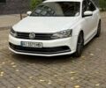 Фольксваген Джетта 2015 в Броварах на Automoto.ua Белый Фольксваген Джетта, объемом двигателя 1.8 л и пробегом 157 тыс. км за 14800 $, фото 1 на Automoto.ua