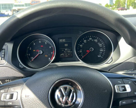 Белый Фольксваген Джетта, объемом двигателя 1.4 л и пробегом 255 тыс. км за 8000 $, фото 11 на Automoto.ua