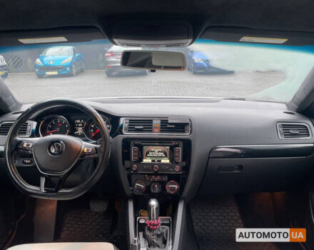 Белый Фольксваген Джетта, объемом двигателя 1.8 л и пробегом 169 тыс. км за 10800 $, фото 10 на Automoto.ua