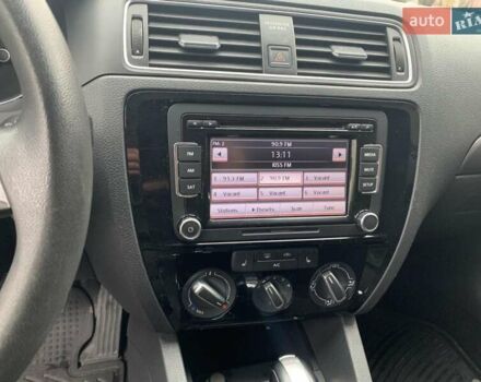 Белый Фольксваген Джетта, объемом двигателя 2 л и пробегом 120 тыс. км за 9900 $, фото 42 на Automoto.ua