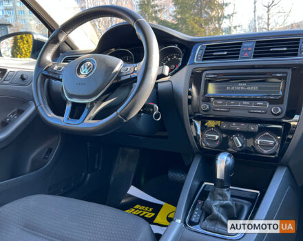 Белый Фольксваген Джетта, объемом двигателя 2 л и пробегом 178 тыс. км за 11100 $, фото 11 на Automoto.ua