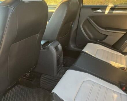 Белый Фольксваген Джетта, объемом двигателя 1.8 л и пробегом 163 тыс. км за 9800 $, фото 14 на Automoto.ua