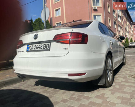 Белый Фольксваген Джетта, объемом двигателя 1.8 л и пробегом 115 тыс. км за 10800 $, фото 7 на Automoto.ua