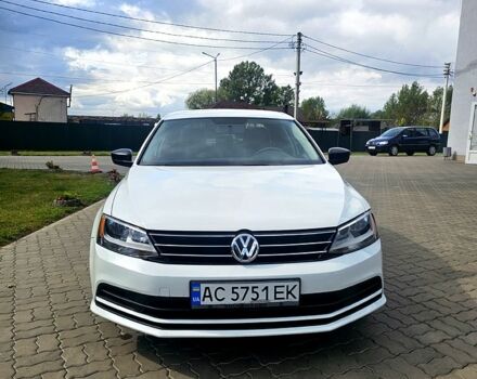 Фольксваген Джетта 2015 в Нововолынск на Automoto.ua Белый Фольксваген Джетта, объемом двигателя 1.4 л и пробегом 139 тыс. км за 8700 $, фото 2 на Automoto.ua