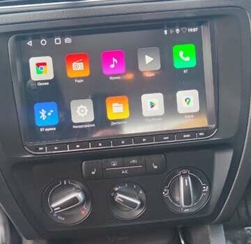 Белый Фольксваген Джетта, объемом двигателя 1.8 л и пробегом 164 тыс. км за 9350 $, фото 10 на Automoto.ua