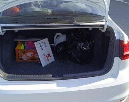 Белый Фольксваген Джетта, объемом двигателя 1.8 л и пробегом 200 тыс. км за 9500 $, фото 9 на Automoto.ua