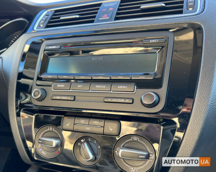 Белый Фольксваген Джетта, объемом двигателя 2 л и пробегом 178 тыс. км за 11100 $, фото 17 на Automoto.ua