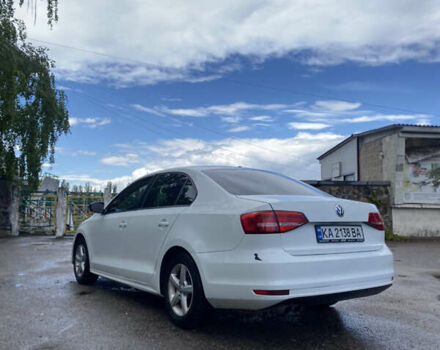 Фольксваген Джетта 2015 у Києві на Automoto.ua Білий Фольксваген Джетта, об'ємом двигуна 2 л та пробігом 290 тис. км за 6800 $, фото 3 на Automoto.ua