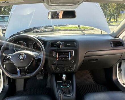 Белый Фольксваген Джетта, объемом двигателя 1.4 л и пробегом 159 тыс. км за 10500 $, фото 18 на Automoto.ua