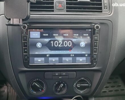 Белый Фольксваген Джетта, объемом двигателя 2 л и пробегом 118 тыс. км за 10890 $, фото 23 на Automoto.ua