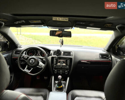 Белый Фольксваген Джетта, объемом двигателя 2 л и пробегом 152 тыс. км за 13900 $, фото 10 на Automoto.ua