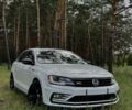 Белый Фольксваген Джетта, объемом двигателя 2 л и пробегом 153 тыс. км за 13900 $, фото 1 на Automoto.ua